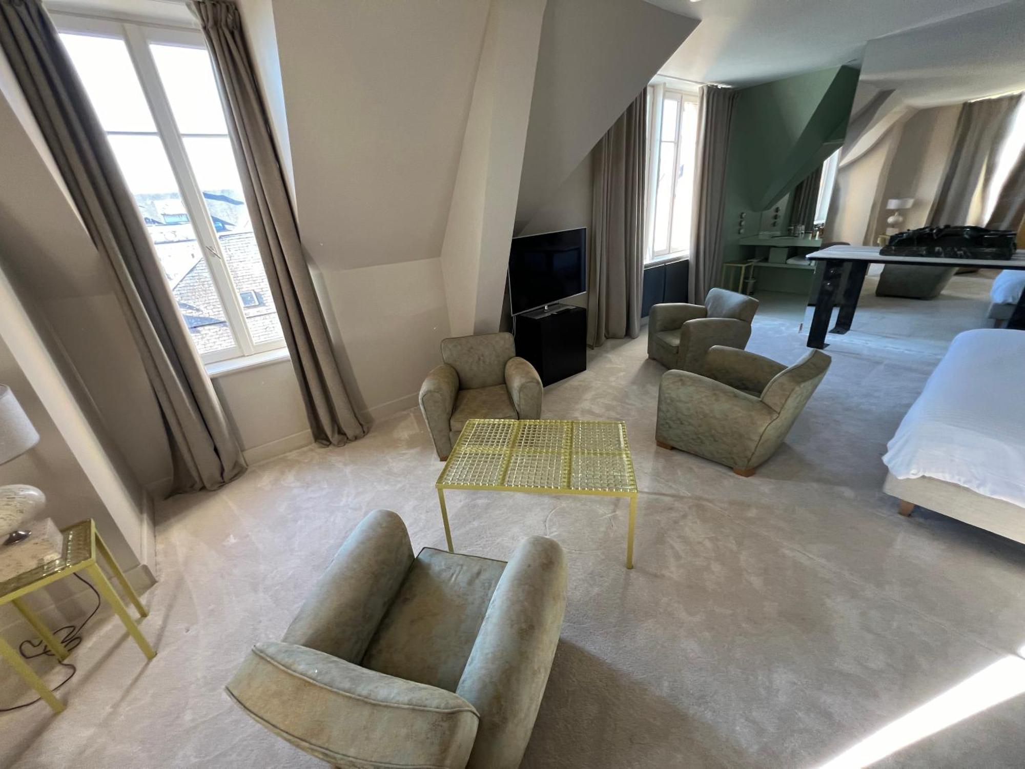 Logis Hotel La Maison A Pan De Bois Vierzon Luaran gambar