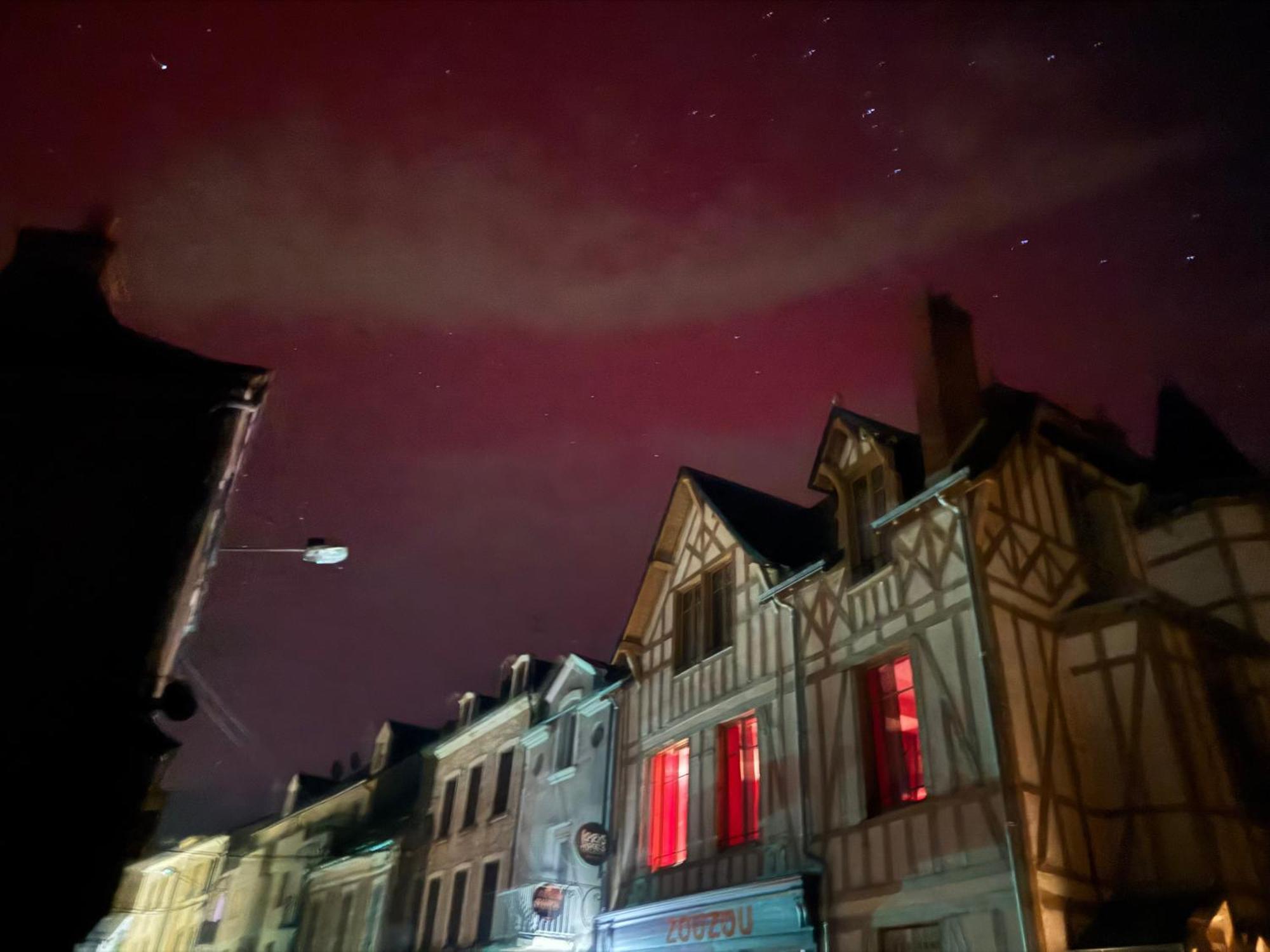 Logis Hotel La Maison A Pan De Bois Vierzon Luaran gambar